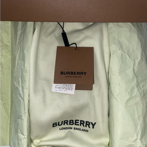 Burberry sandal slides - Picture 5 of 7